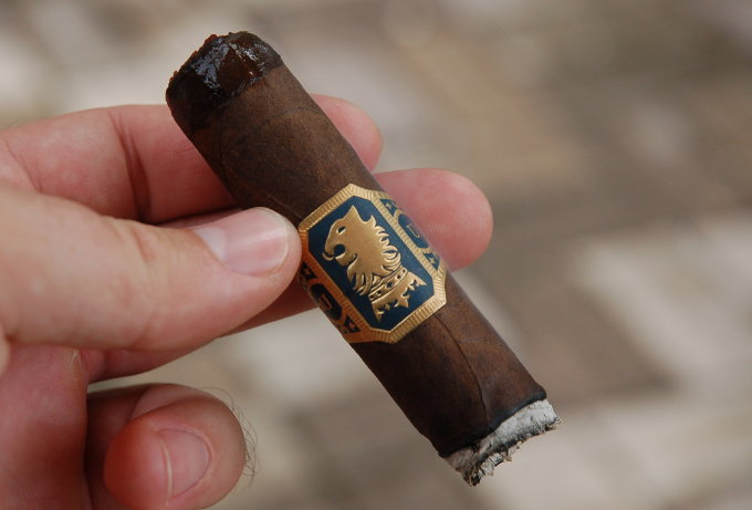 Drew Estate Liga Privada Undercrown End of the Second Third